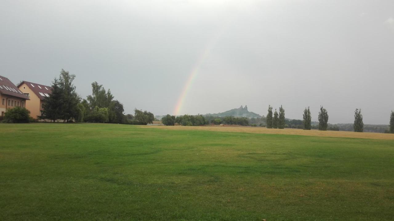 Resort Cesky Raj Troskovice Kültér fotó